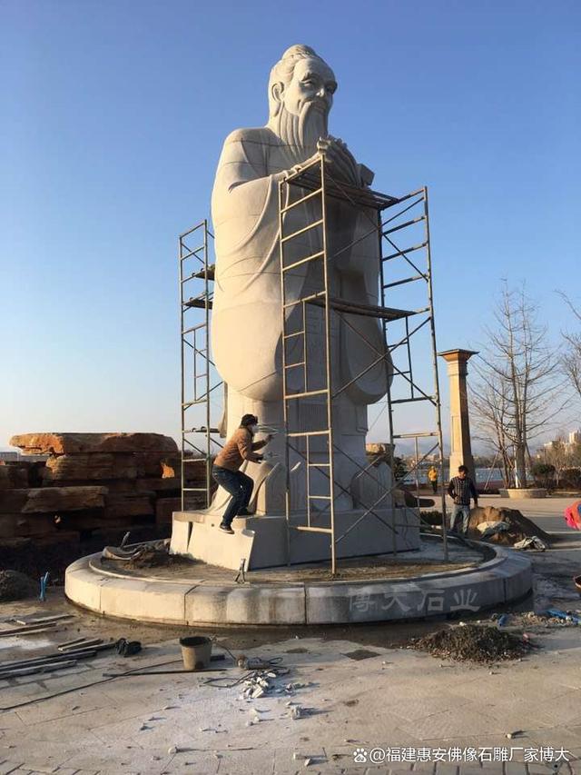 球速体育Welcome:石雕孔子像与儒家经典故事的结合:讲述历史故事传承文化(图2)