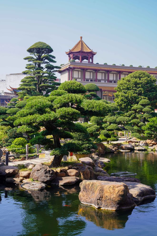 球速体育网站:广西的“小布达拉宫”内藏铜佛尽显东方建筑艺术的魅力(图3)