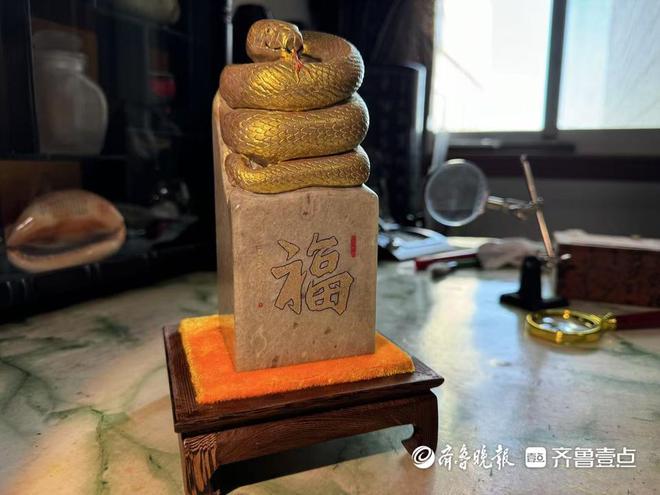 球速体育Welcome：非遗里的春节在济南微雕中“见人见物见