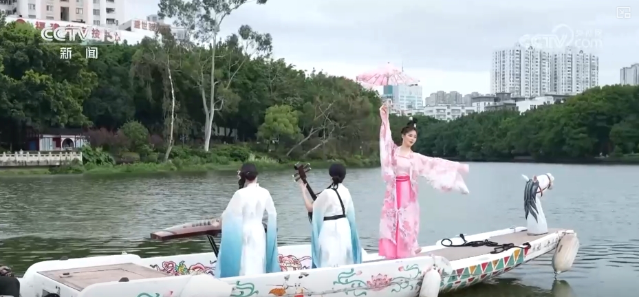 产业“忙”消费“热”百姓“乐”享新场景点燃消费“热引擎”(图7)