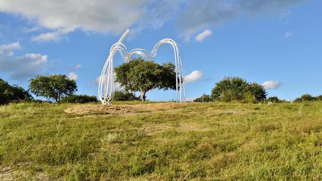 赤峰市克什克腾旗：草原旅游热潮涌动生态与文化共绘新画卷