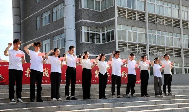 浙江江山中学秋季开学典礼:承抗战之魂青春宣誓启新程(图8)