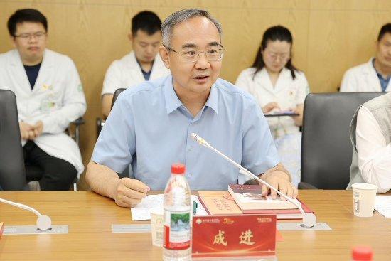 球速体育Welcome:西安交大口腔医院举办“传承董淑芬精神弘扬医学人文之光”专题研讨会(图10)