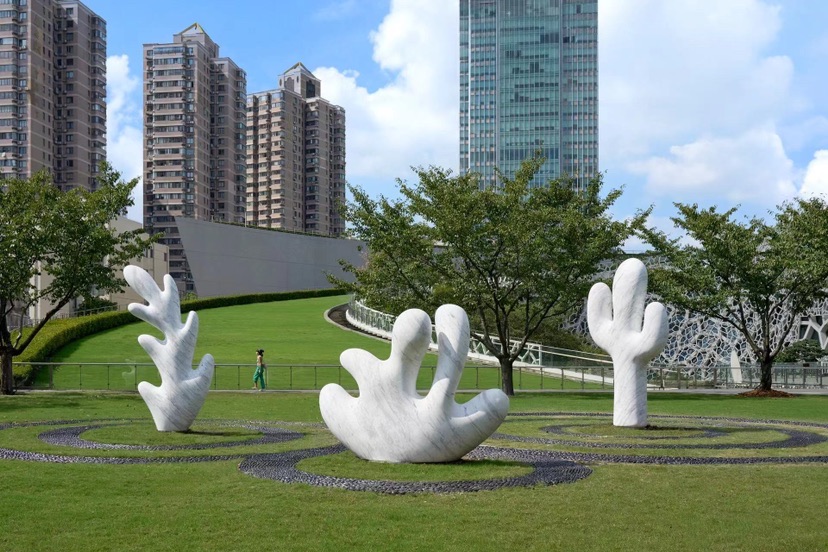 “空间协奏”奏响！2024静安国际雕塑展开幕35件跨国作品惊