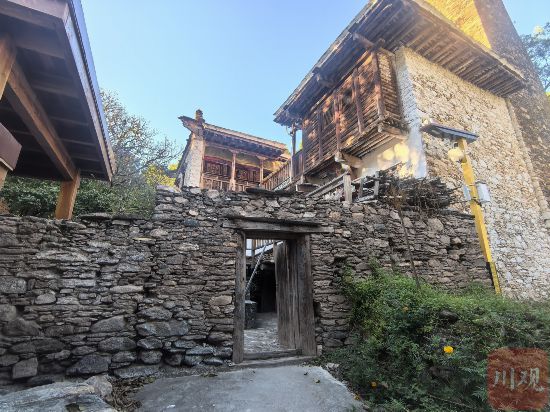 球速体育:四川这座千年村落何以吸引全球目光?(图2)