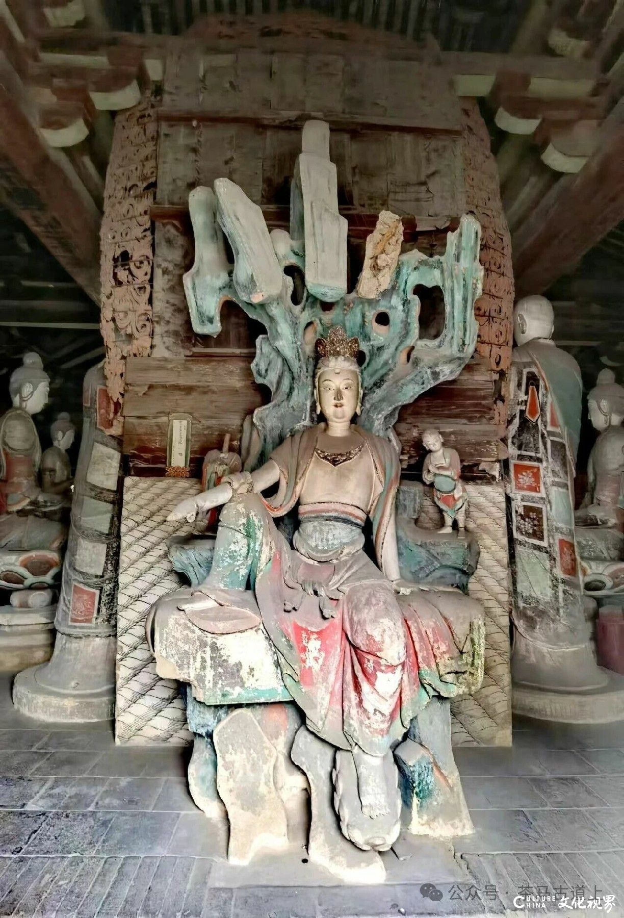 球速体育：马悦英沉默的智者——在晋中平遥镇国寺里看见延续的文